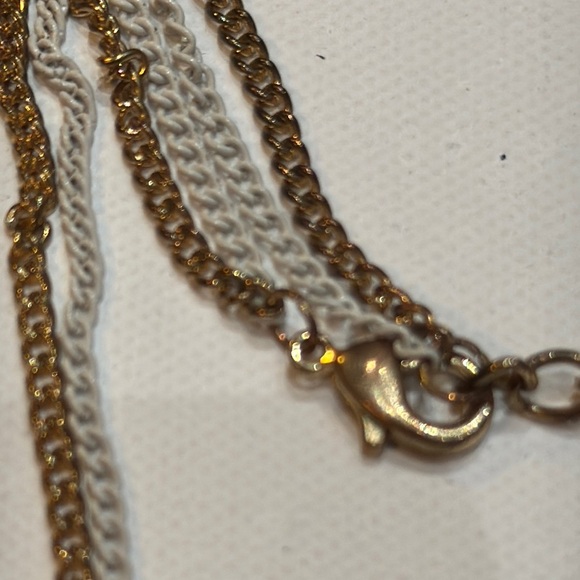Aldo Wolf Claw Gold and Black Pendant Necklace - Picture 3 of 7